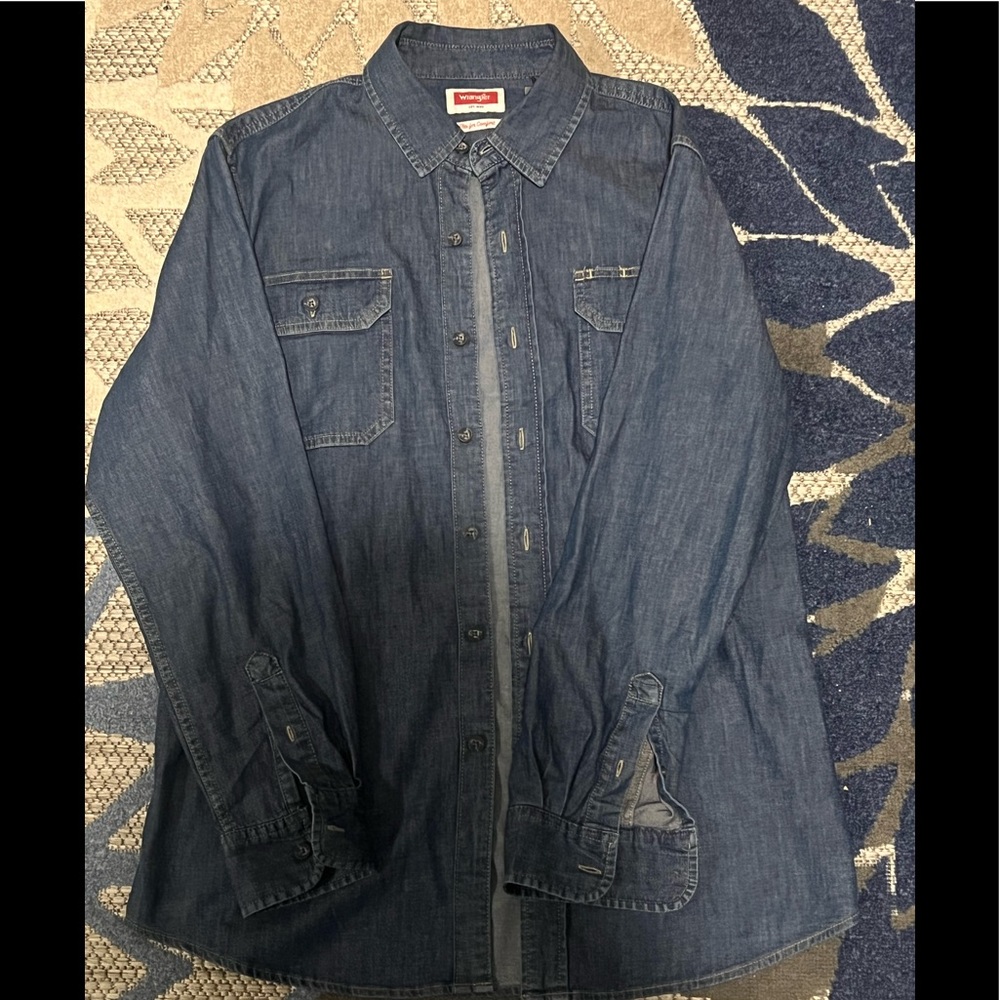 Wrangler button down over shirt!